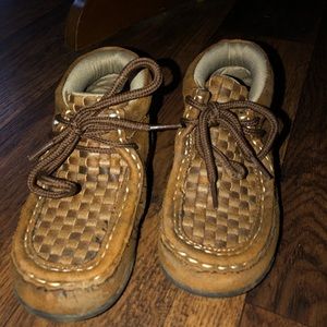 Size 8 boys driving moccasins
